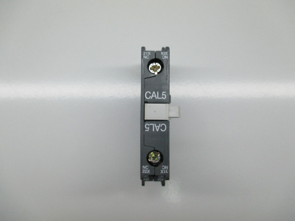 Доп. контакт ABB  СAL5-11 1HО+1H3 для А9-А110, боковой