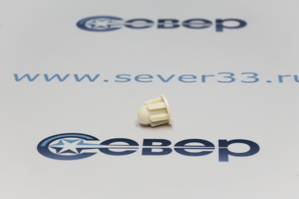 Втулка овощерезки для комбайна Redmond нр. Д-17мм, вн. Д-7мм, зубья 6шт_2ed