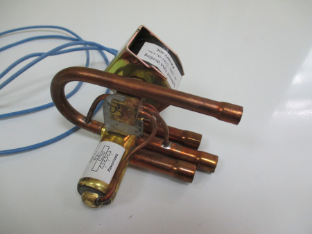 Вентиль 4х ходовой DSF-04 (5/16-3/8) | Продажа, монтаж и обслуживание холодильного оборудования | Север33